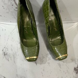 Christian Siriano Green Heels with Crocodile Texture